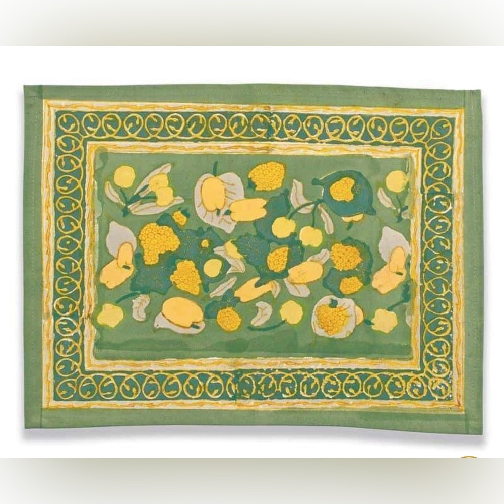 BRAND NEW IN BAG, COULEUR NATURR SET OF (6) FRUIT PLACEMATS, 15x18”